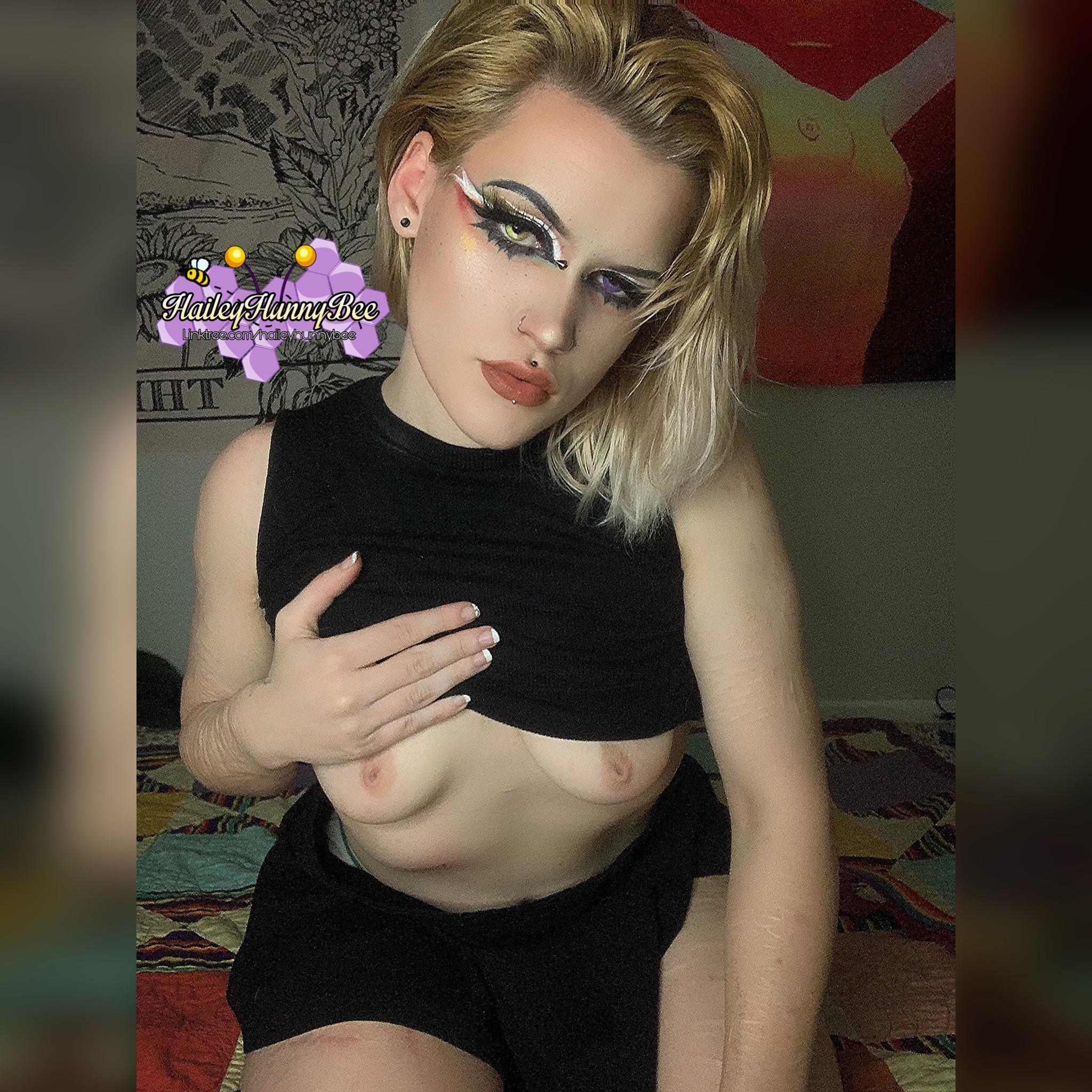 Hailey jone Onlyfans Newed – Nudes Showing Nipple Pink