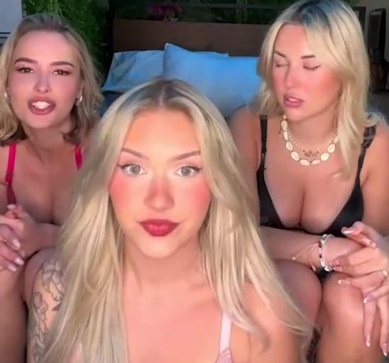 Elena Kamperi Onlyfans New – New Livestream !!!