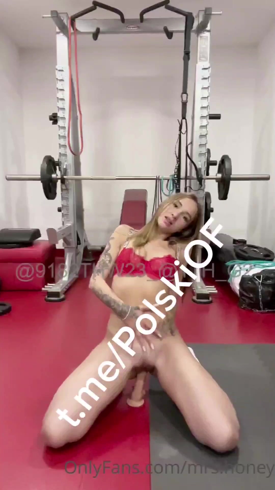 Fagatka Riding Big Dildo In Gym – Onlyfans Newed