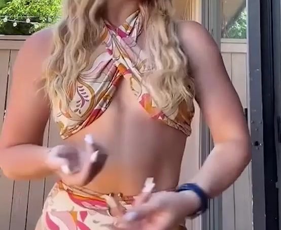 Faith Ordway – Dance Show Of Body So Hot !!!