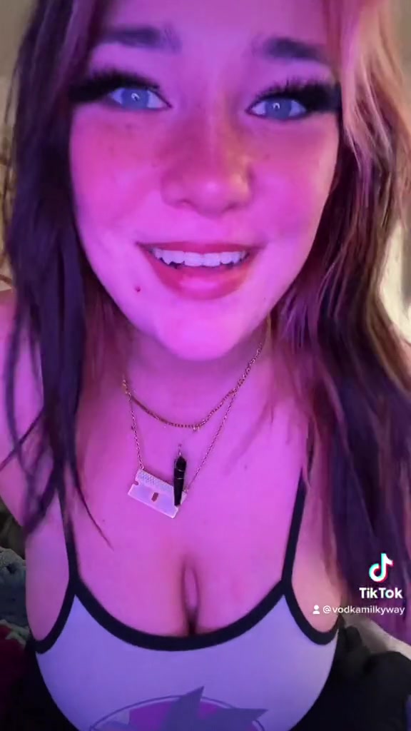 Vodkamilk Onlyfans – Show Perfect Boobs Hot