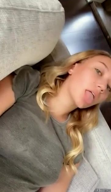 Tyleri dol / Tyleridol News – Rubing Pussy Orgasm