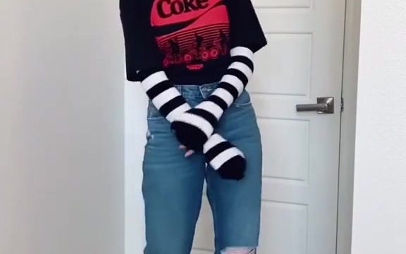 Barbara Dunkelman – Nude Showing Body So Sexy !