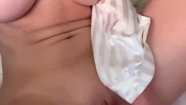 Beldots Masturbating With Dildo On Bed – Onlyfans News
