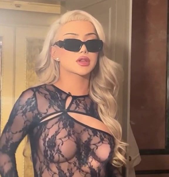 Nikita Dragun OnlyFans News – Nude Showing Body So Erotic