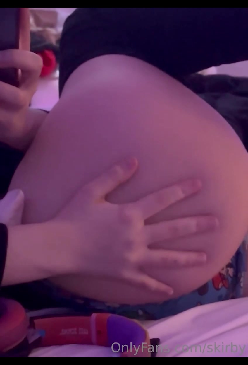 Imskirby – Camshow Big Ass HOT